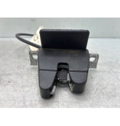 Serrure de coffre VOLKSWAGEN FOX