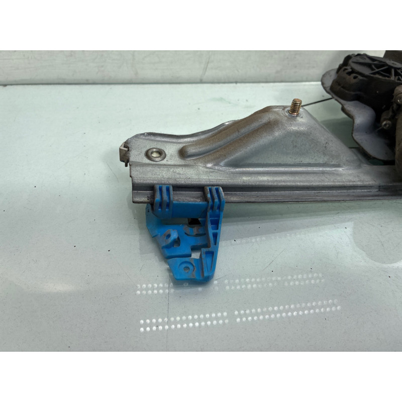 Leve vitre electrique avant gauche RENAULT MODUS Photo n°4