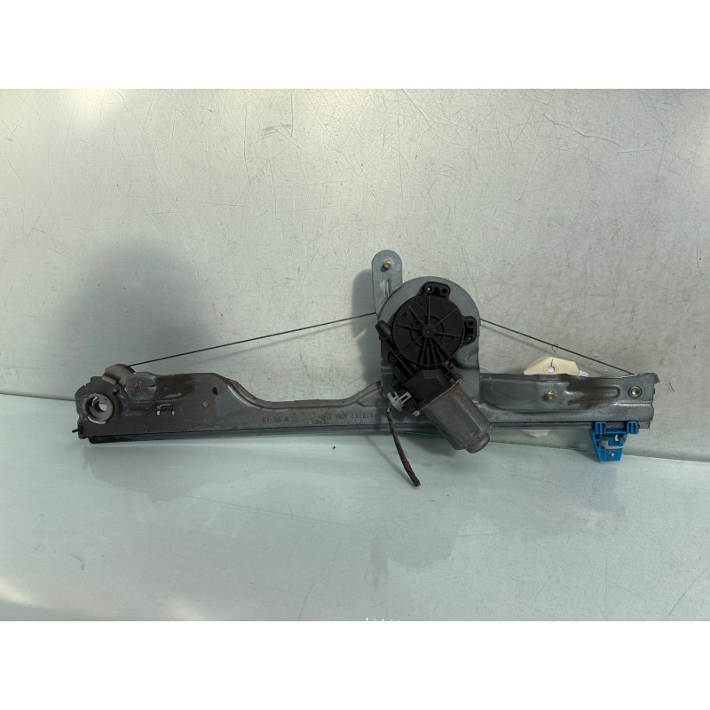 Leve vitre electrique avant droit RENAULT MODUS Photo n°5