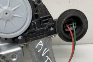 Leve vitre electrique avant droit SUZUKI SWIFT 3