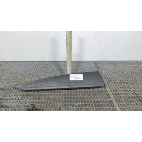 Baguette de porte arriere gauche RENAULT CLIO 4