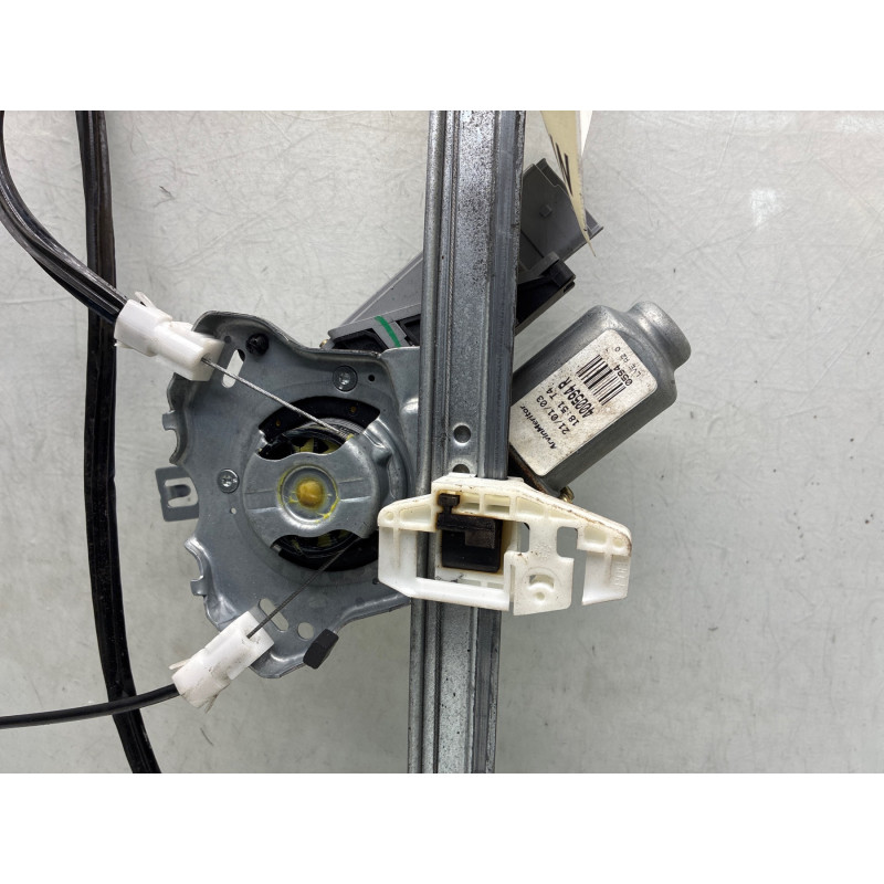 Leve vitre electrique avant gauche CITROEN XSARA Photo n°4