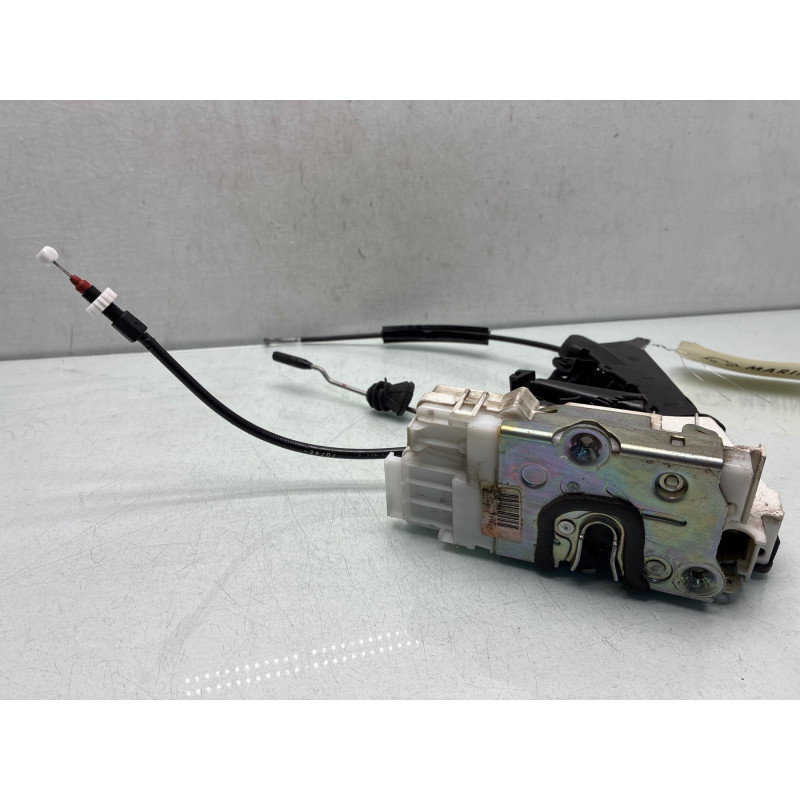 Serrure avant droit MERCEDES CLASSE A 169 Photo n°4