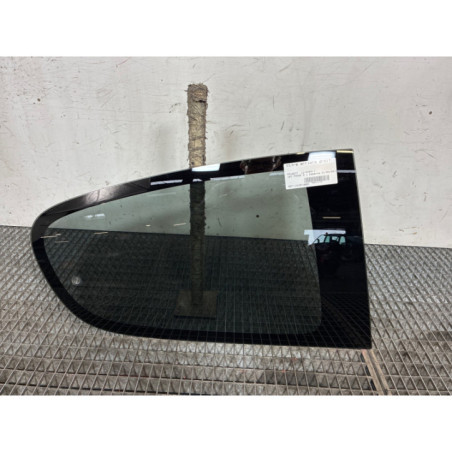 Vitre arriere droit PEUGEOT 107