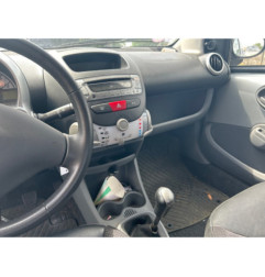 Vitre arriere droit PEUGEOT 107