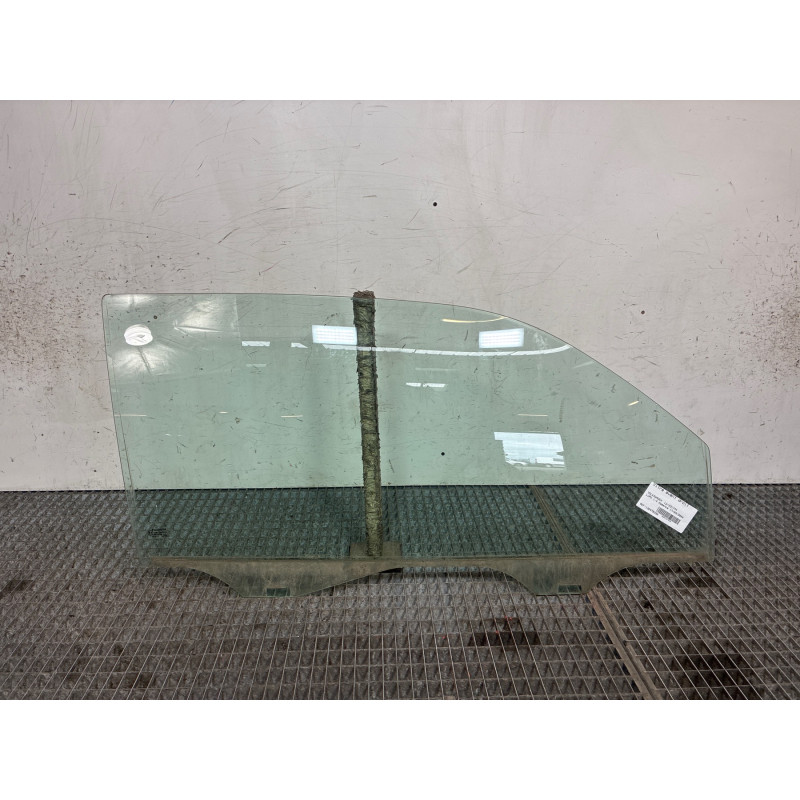 Vitre avant droit VOLKSWAGEN LUPO Photo n°3
