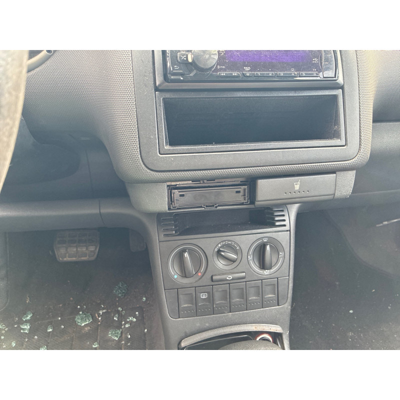 Vitre avant droit VOLKSWAGEN LUPO Photo n°13