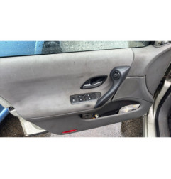 Serrure avant droit RENAULT LAGUNA 2