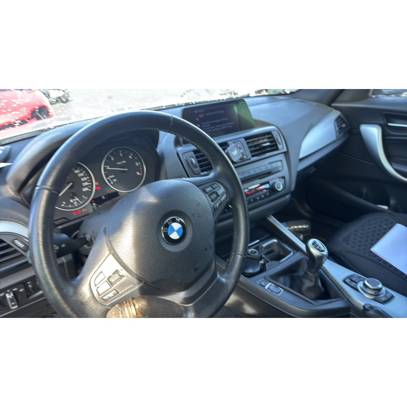 Pare boue avant droit BMW SERIE 1 F20 Photo n°16