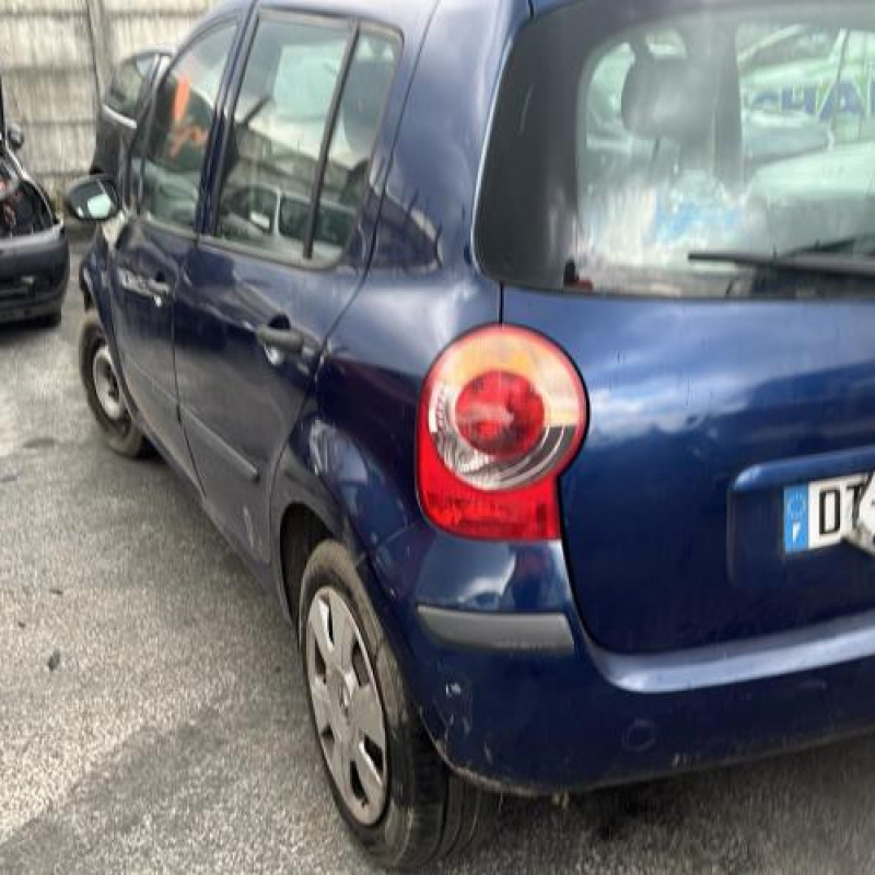 Pretensionneur de ceinture avant droit RENAULT MODUS Photo n°8