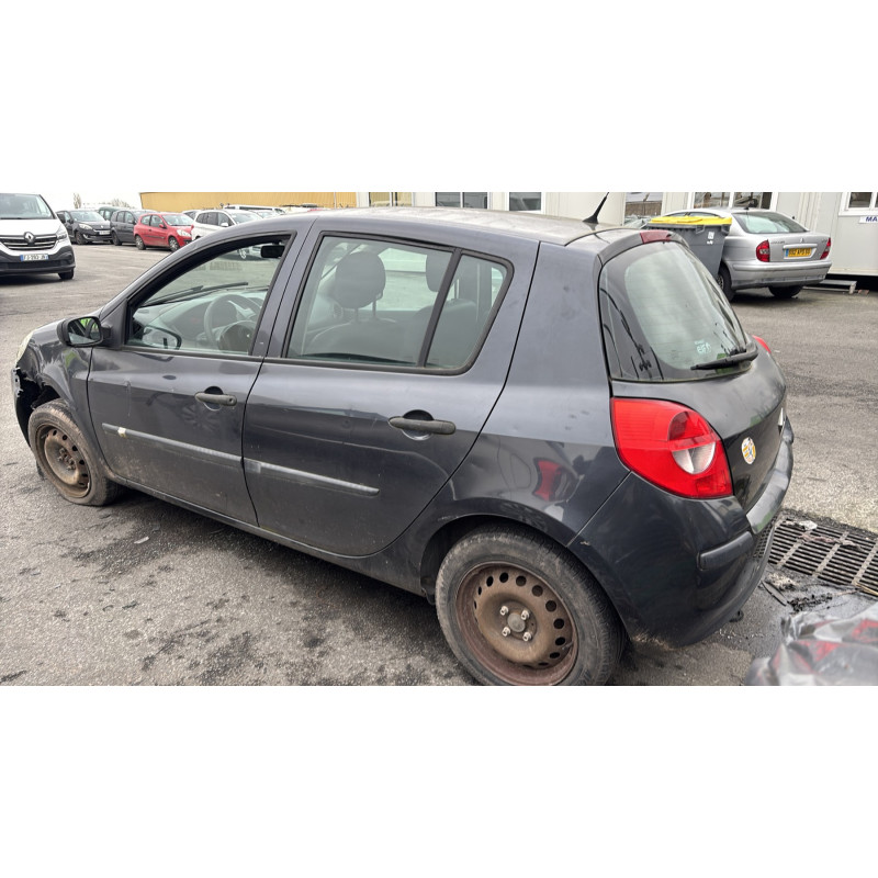 Moteur RENAULT CLIO 3 Photo n°11