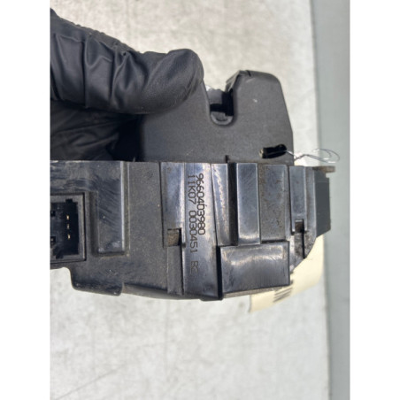 Serrure de coffre PEUGEOT 207