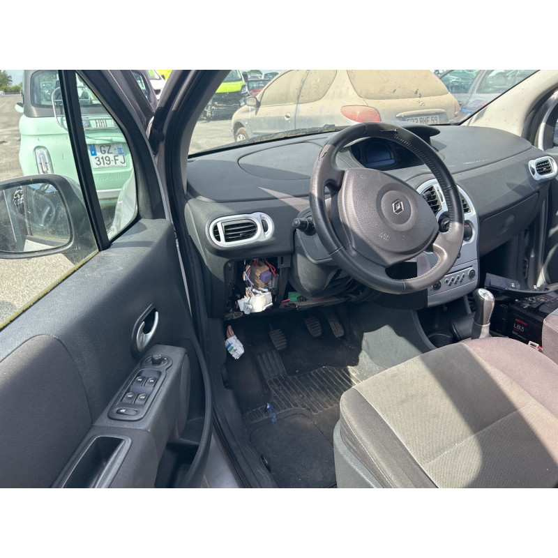 Feu arriere principal droit (feux) RENAULT MODUS Photo n°9