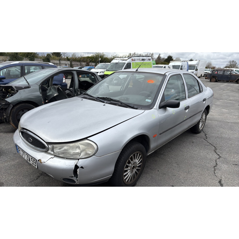 Feu arriere principal gauche (feux) FORD MONDEO 1 Photo n°5
