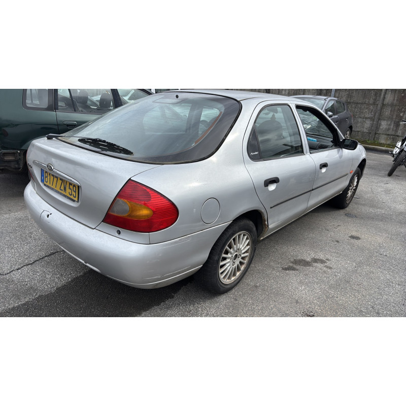 Feu arriere principal gauche (feux) FORD MONDEO 1 Photo n°7