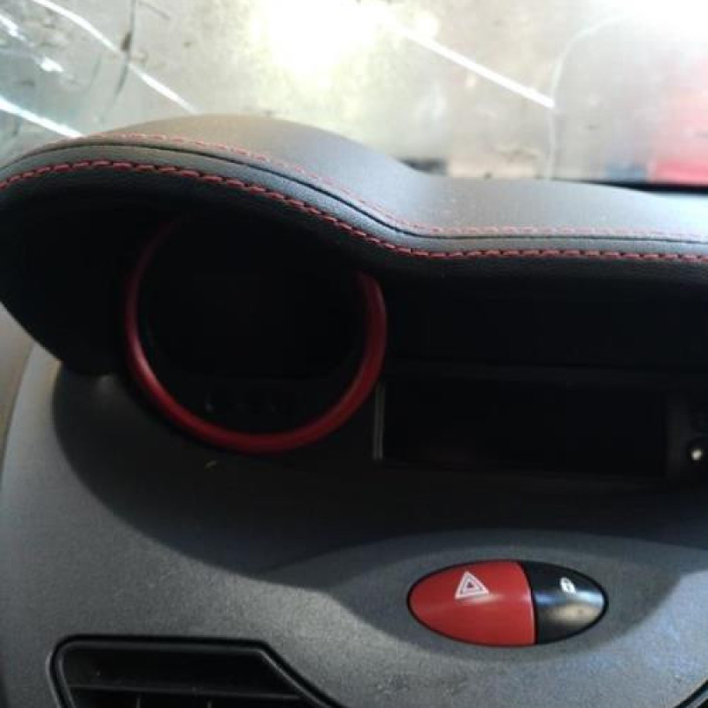 Calculateur RENAULT TWINGO 2 Photo n°13