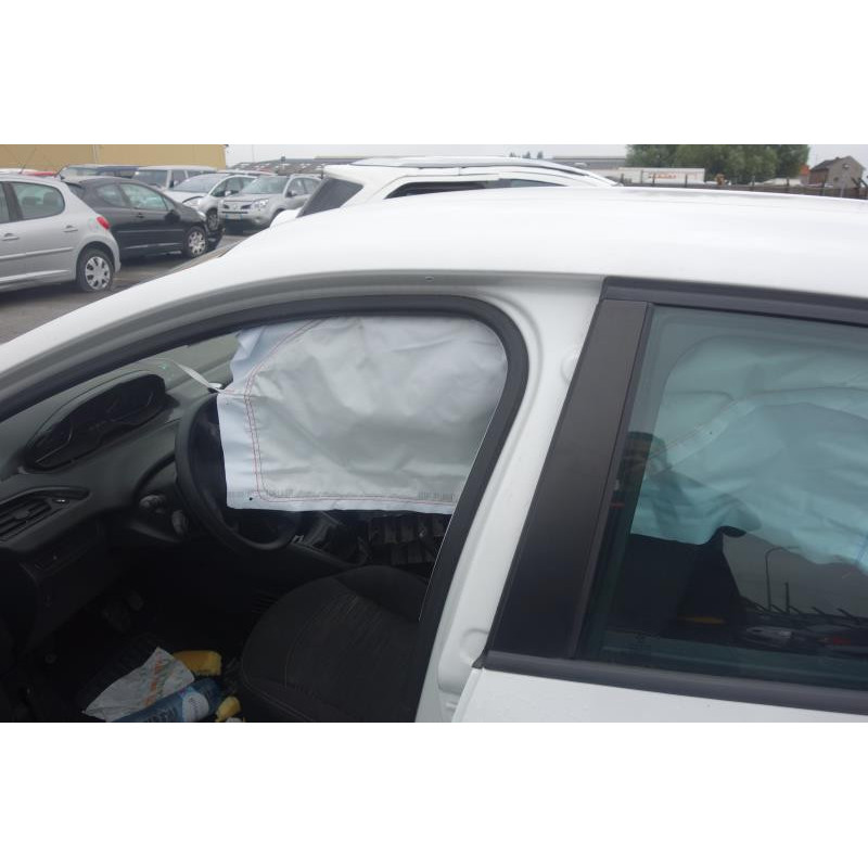 Serrure arriere gauche PEUGEOT 208 1 Photo n°9
