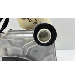 Serrure avant droit TOYOTA RAV4 5