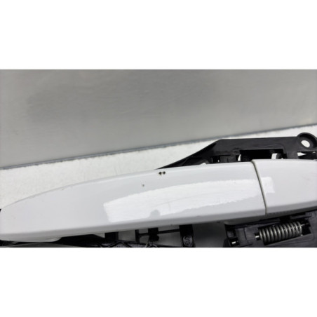 Poignee porte arriere droit OPEL ASTRA H