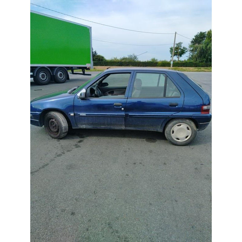 Calandre CITROEN SAXO Photo n°6