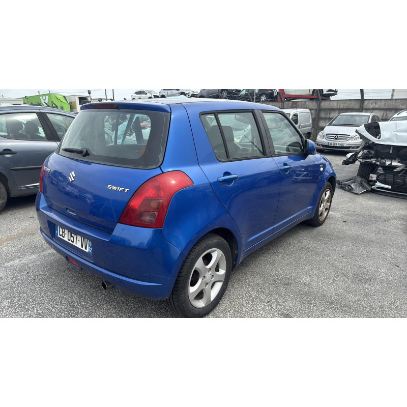 Pivot de moyeu avant droit SUZUKI SWIFT 3 Photo n°6