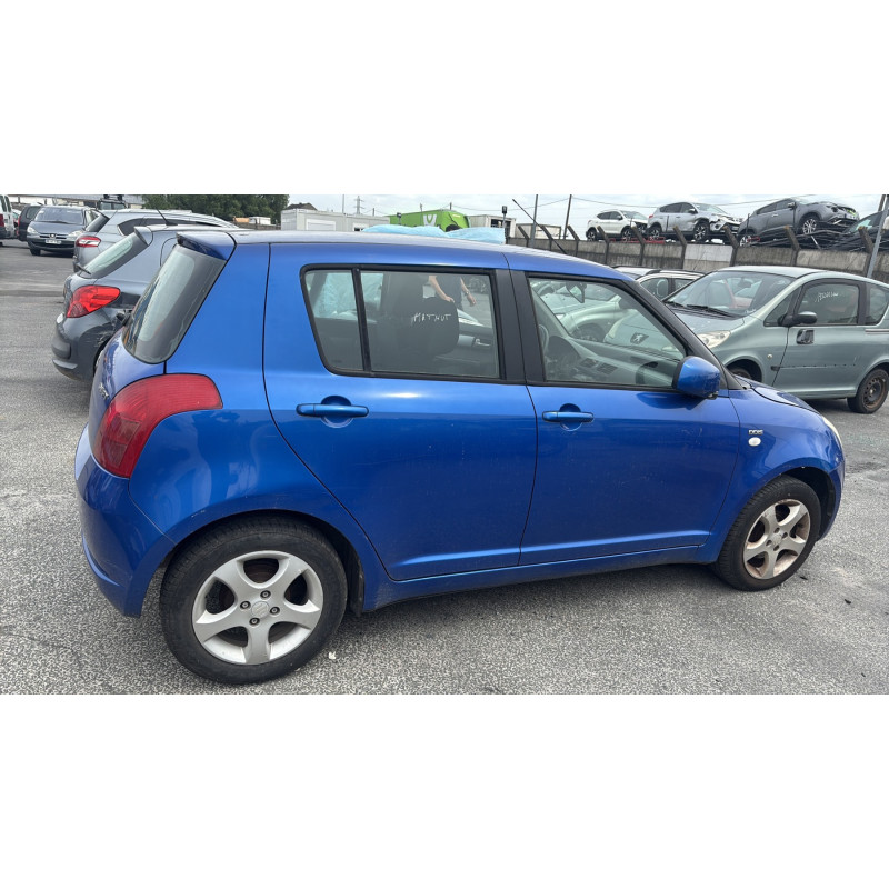 Pivot de moyeu avant droit SUZUKI SWIFT 3 Photo n°11