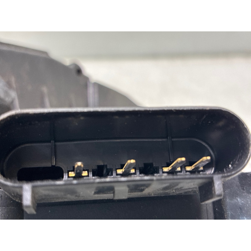 Serrure arriere droit FORD FIESTA 6 Photo n°1