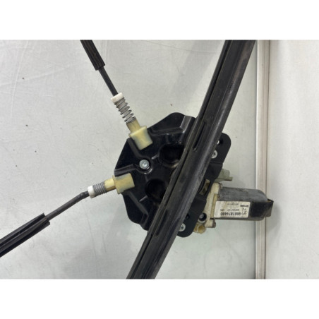 Leve vitre electrique avant gauche PEUGEOT 206