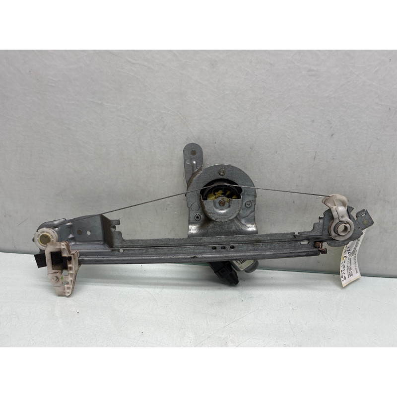 Leve vitre electrique arriere droit RENAULT SCENIC 2 Photo n°4