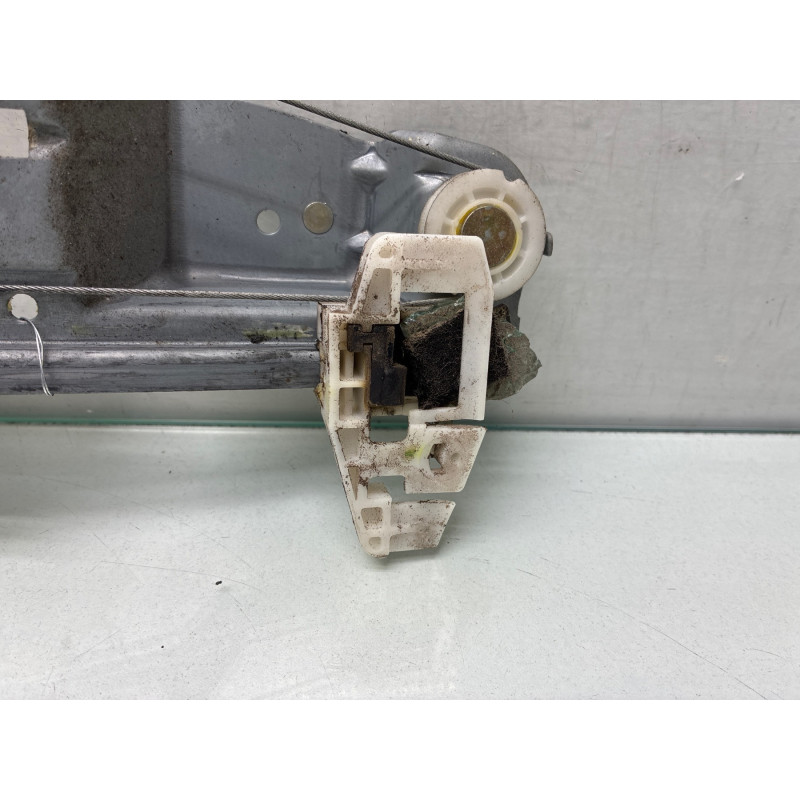 Leve vitre electrique arriere gauche RENAULT SCENIC 2 Photo n°3