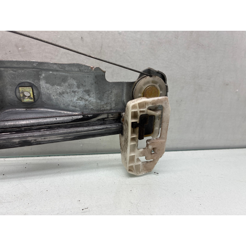 Leve vitre electrique avant gauche RENAULT SCENIC 2 Photo n°3