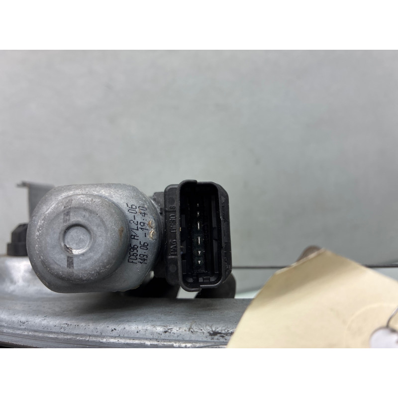 Leve vitre electrique avant gauche RENAULT SCENIC 2 Photo n°5