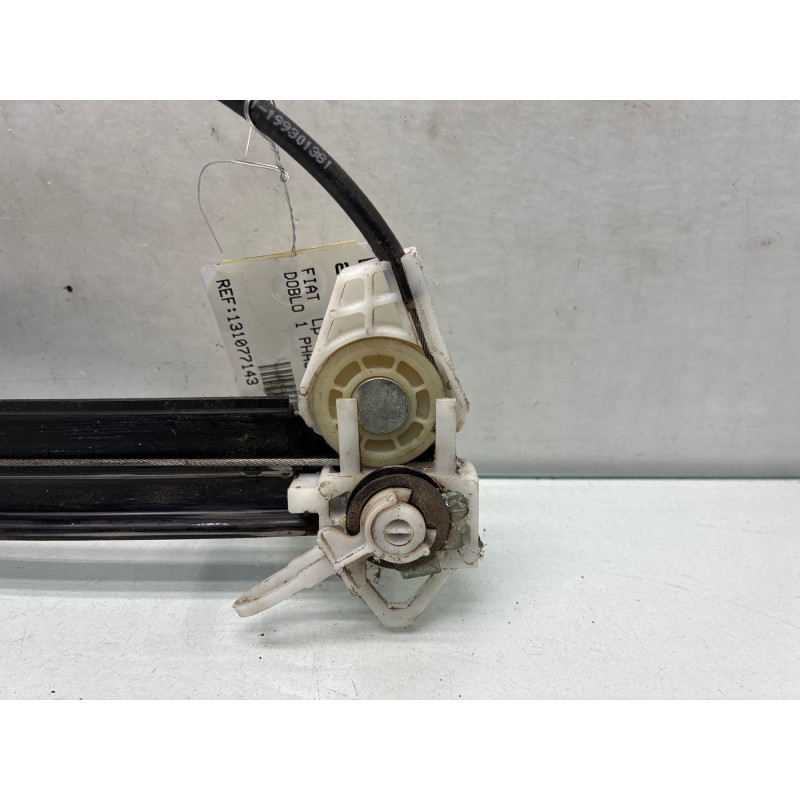 Leve vitre electrique avant droit FIAT DOBLO 1 Photo n°3