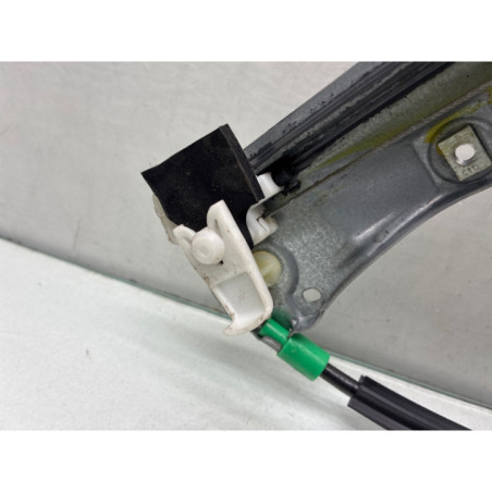 Leve vitre electrique avant gauche RENAULT CLIO 2 Photo n°1