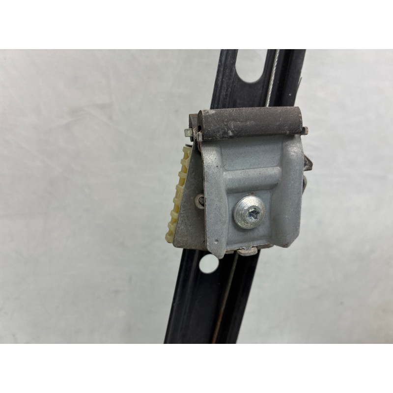 Leve vitre electrique avant gauche VOLKSWAGEN GOLF 5 Photo n°5