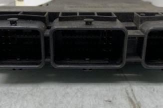 Calculateur moteur RENAULT MEGANE 2
