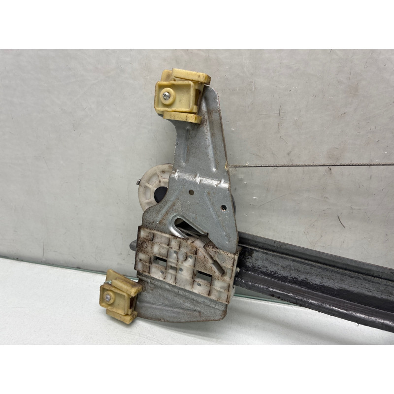 Leve vitre electrique avant droit PEUGEOT 107 Photo n°5