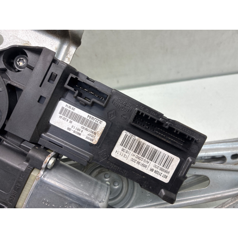 Leve vitre electrique avant gauche RENAULT MEGANE 3 Photo n°3
