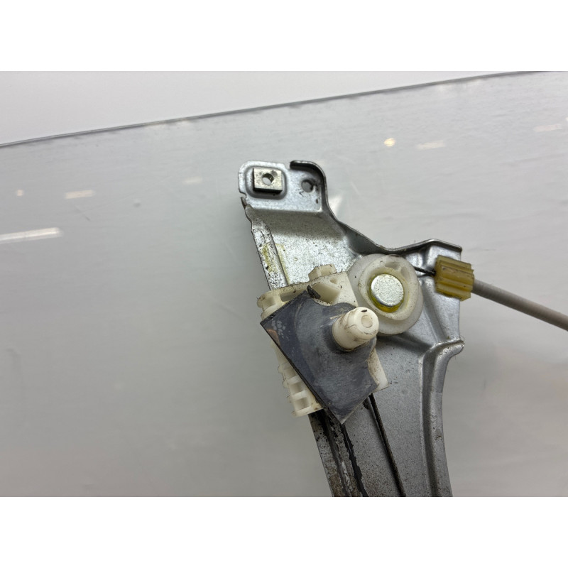 Leve vitre electrique avant droit RENAULT CLIO 3 Photo n°5