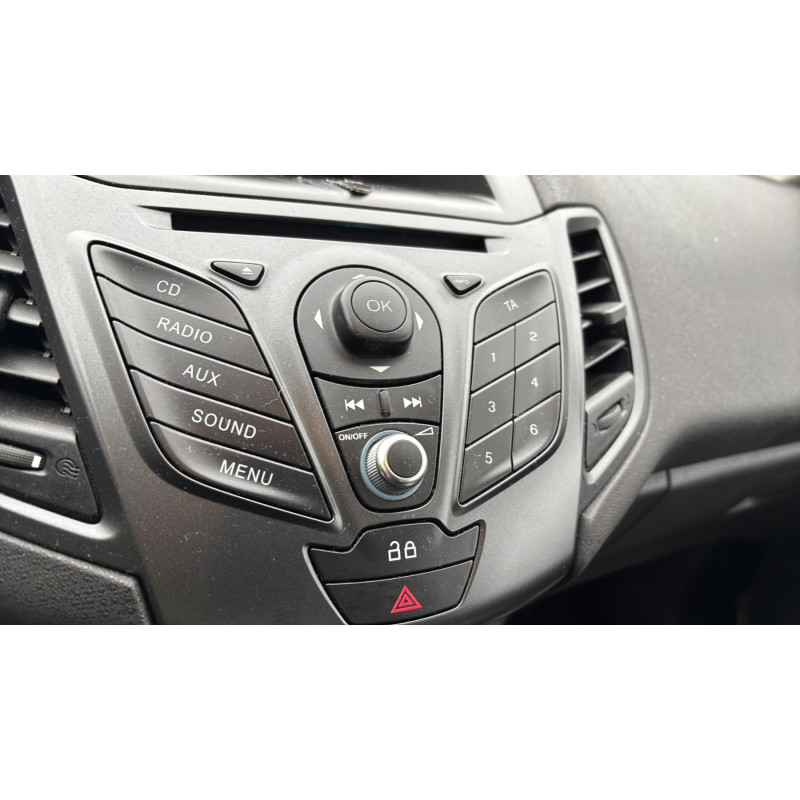Poignee porte avant droit FORD FIESTA 6 Photo n°19