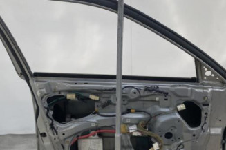 Porte avant gauche MAZDA 323 6