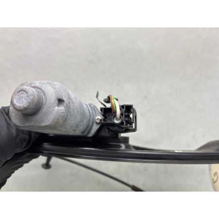 Leve vitre electrique avant droit FORD FOCUS 3