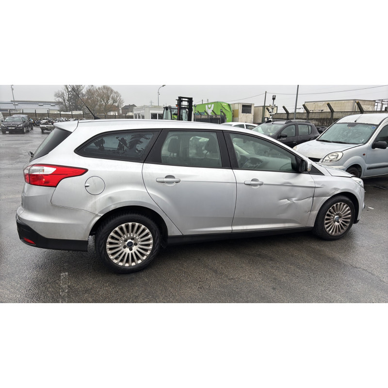 Leve vitre electrique avant droit FORD FOCUS 3 Photo n°10