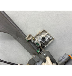 Leve vitre electrique avant droit PEUGEOT 206