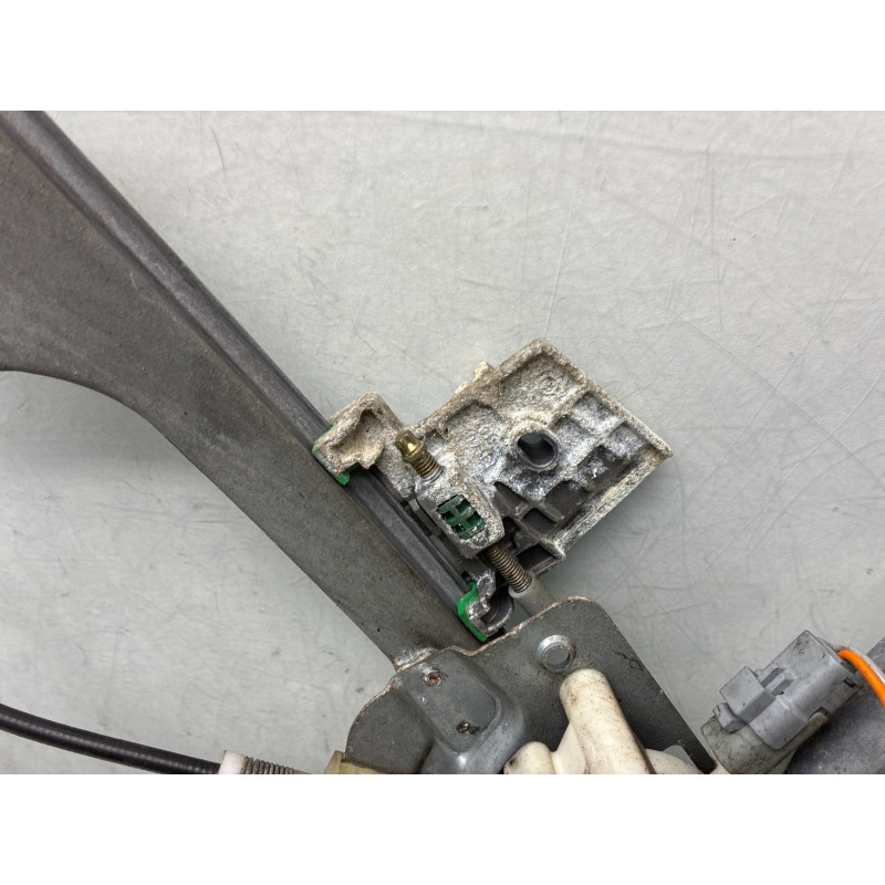 Leve vitre electrique avant droit PEUGEOT 206 Photo n°3