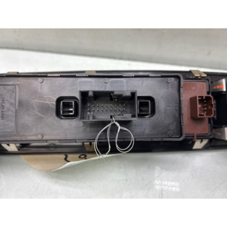 Interrupteur de leve vitre avant gauche JEEP RENEGADE Photo n°1