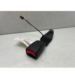 Attache ceinture arriere droit RENAULT CAPTUR 1