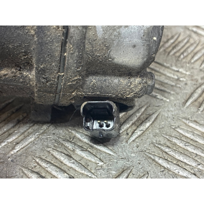 Compresseur clim CITROEN C4 GRAND PICASSO 1 Photo n°3