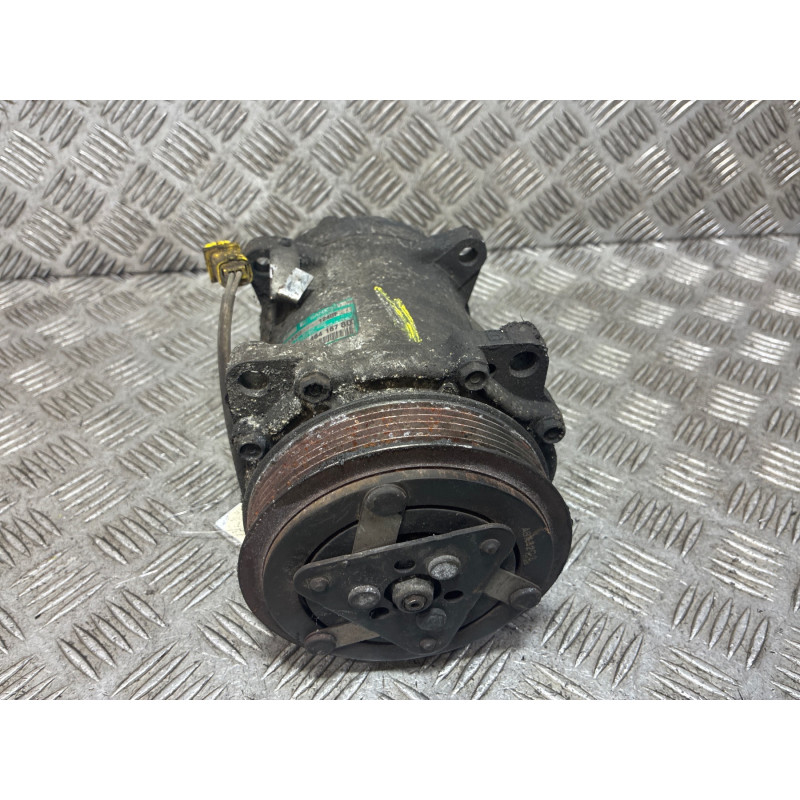 Compresseur clim CITROEN XSARA PICASSO Photo n°2