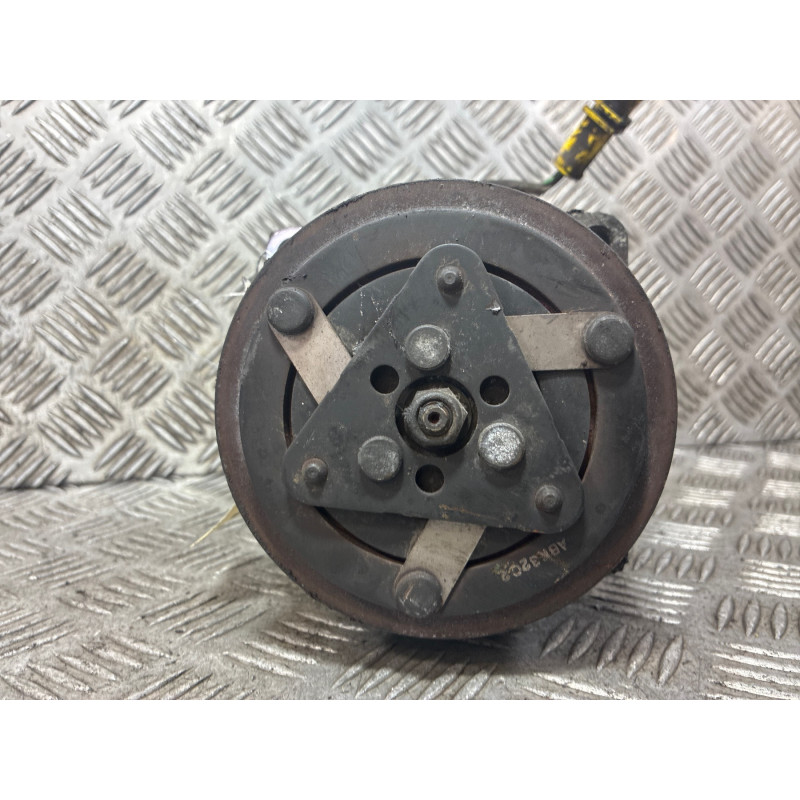 Compresseur clim CITROEN XSARA PICASSO Photo n°3
